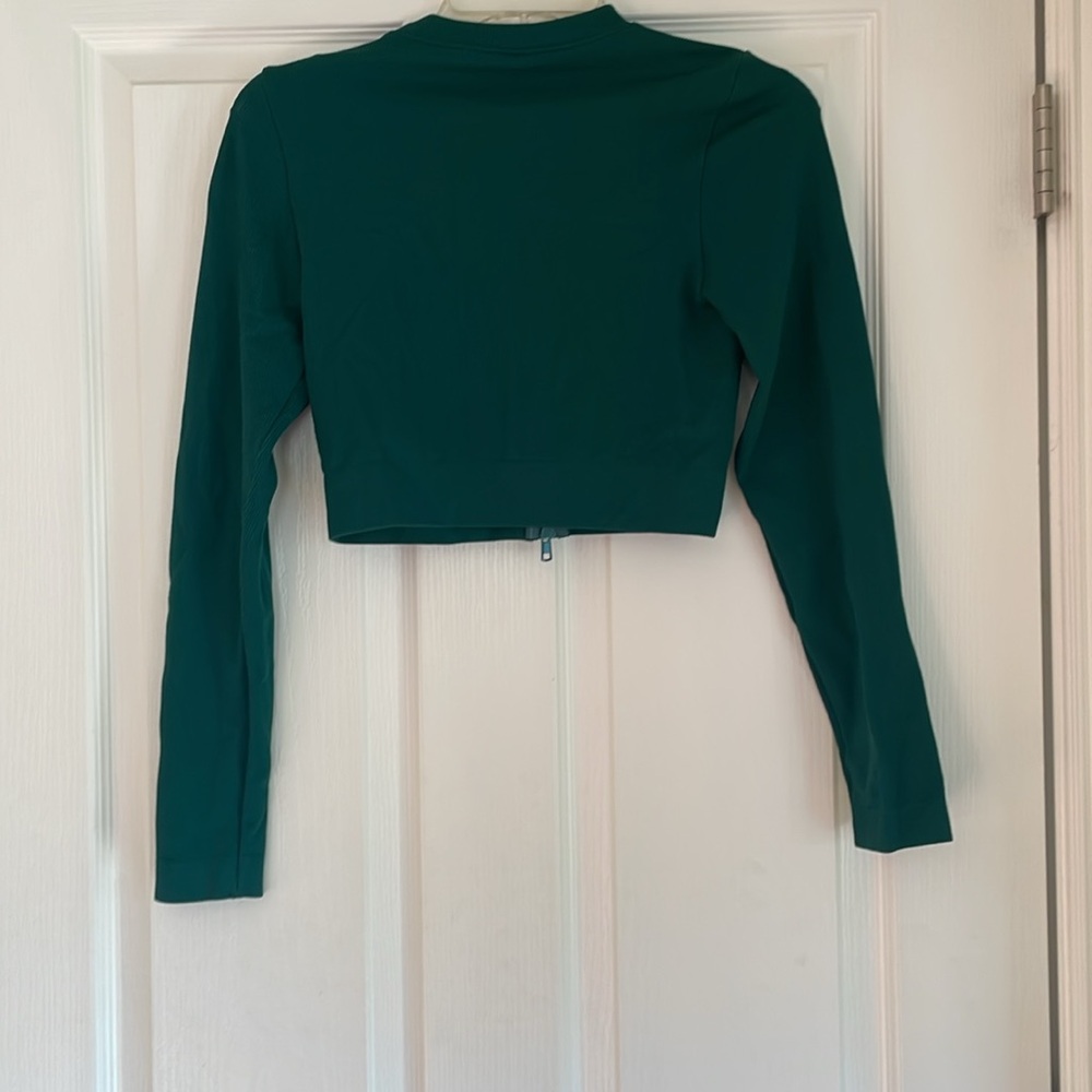 Forest Green Set Active Crop Jacket M Euc - image 6